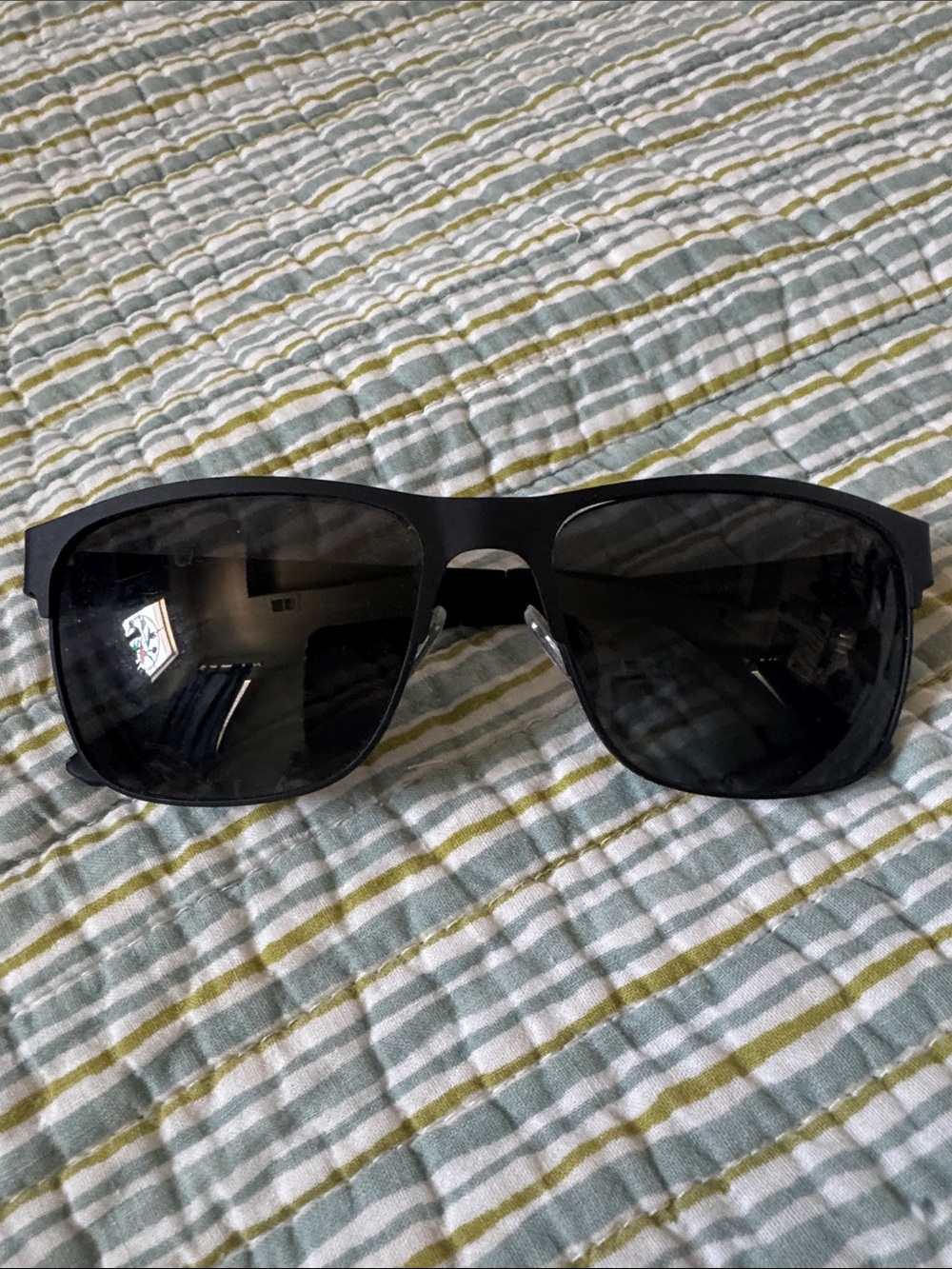 Foster Grant Black Men's Aviator Sunglasses